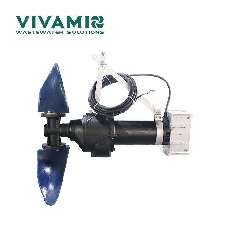 Agitator submersibil